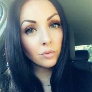 Meet your Posher, Dani